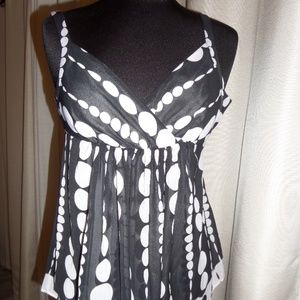 🌵AKANNE KLEIN Black White Tank Top Blouse Size S